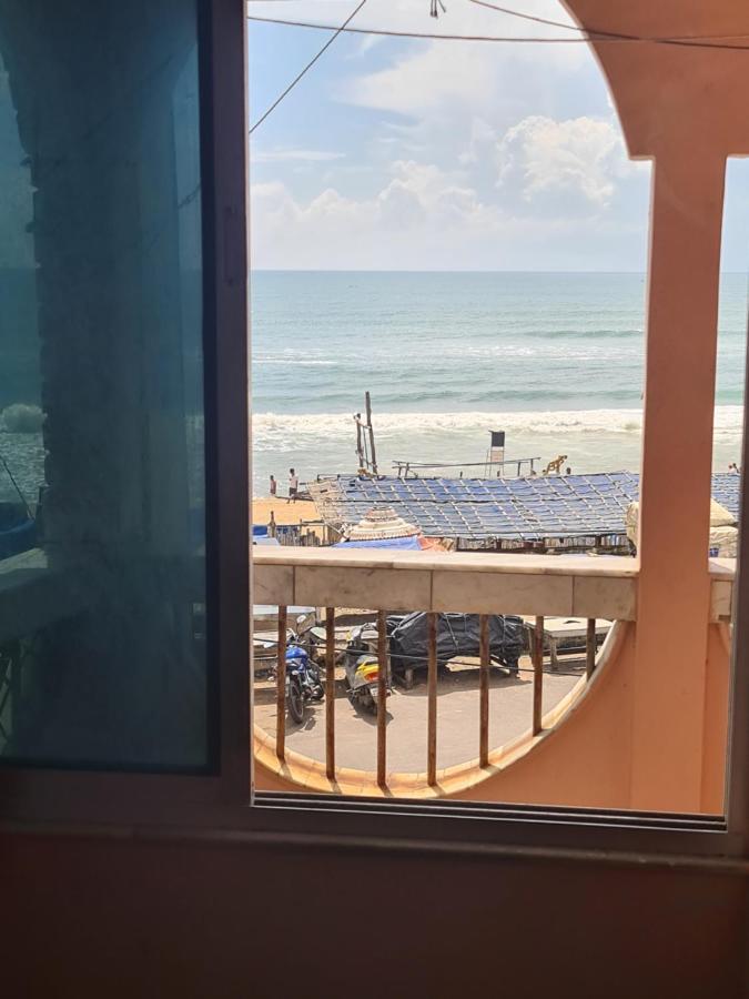 Shreekhetra Hotel Пури Екстериор снимка