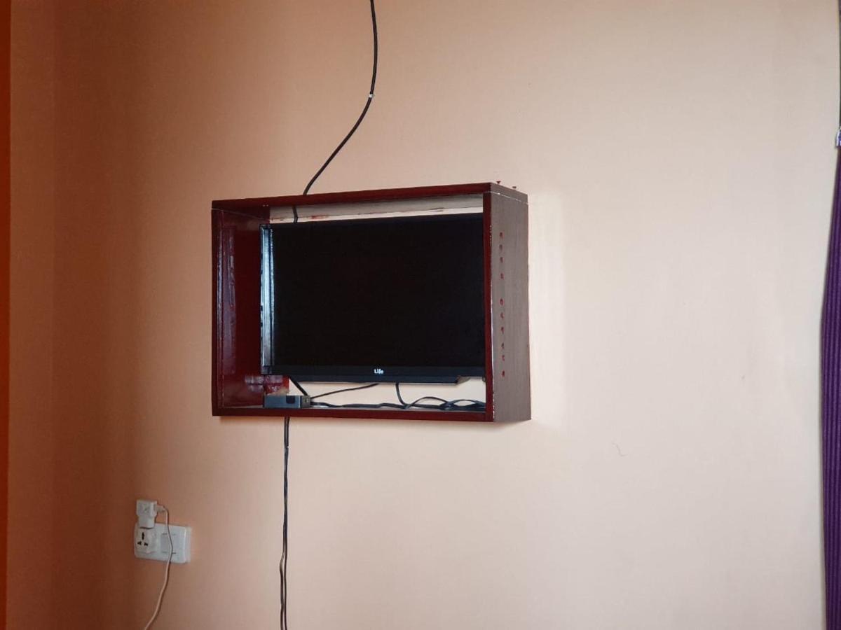 Shreekhetra Hotel Пури Екстериор снимка